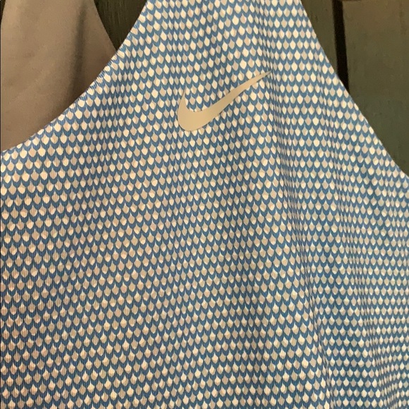 Nike athletic tank top shirt large - Picture 3 of 8